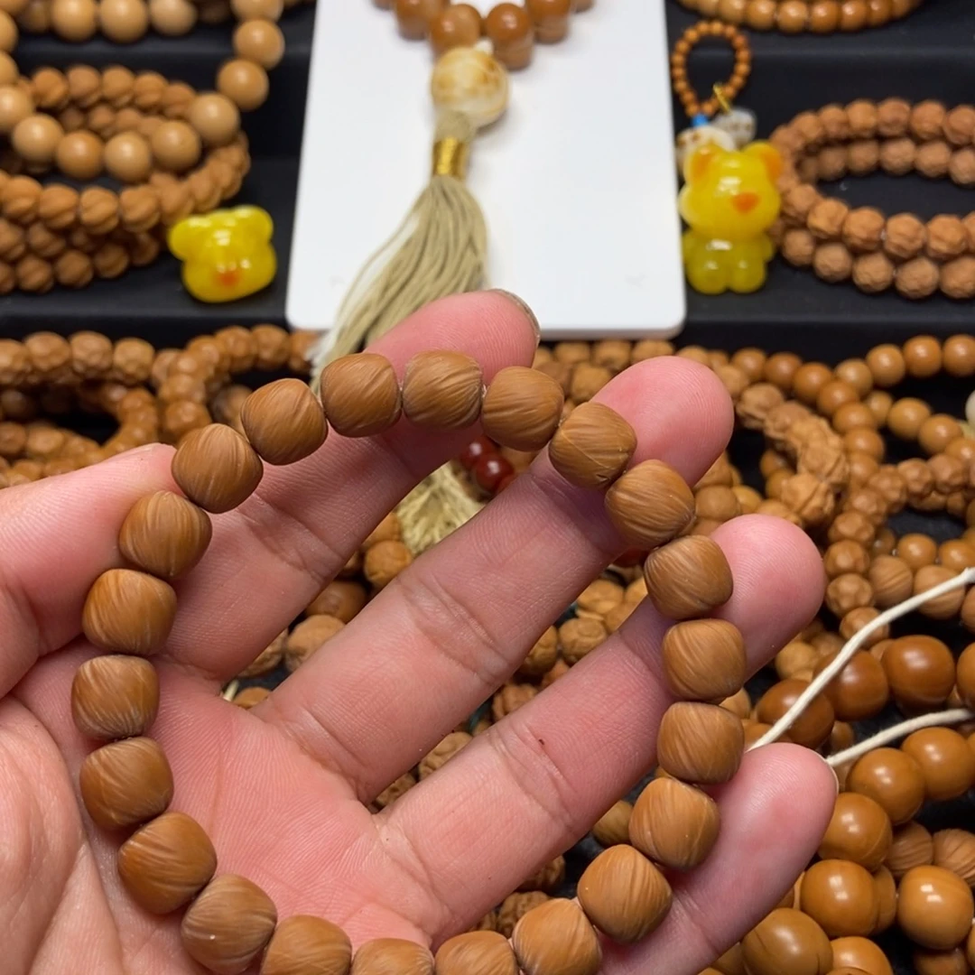 猴头核桃手串二等道珠云锦