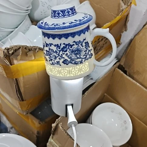 瓷玲珑青花办公杯两个带茶漏盖子微瑕疵