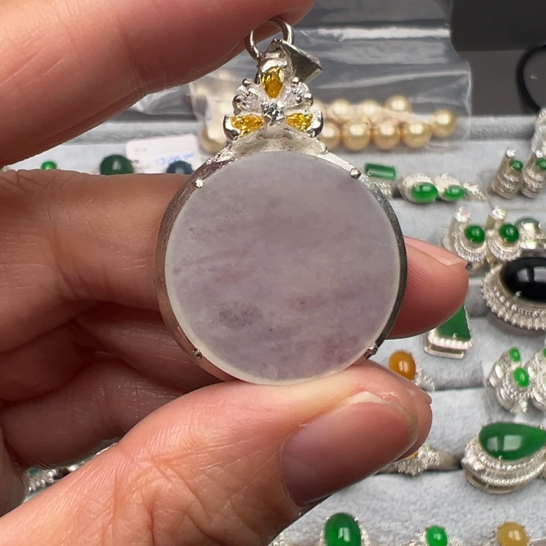 定制翡翠未镶嵌A货