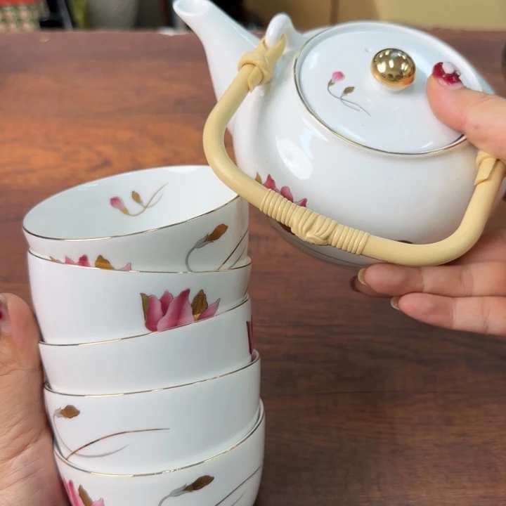 一个瓷器哈哈哈哈哈