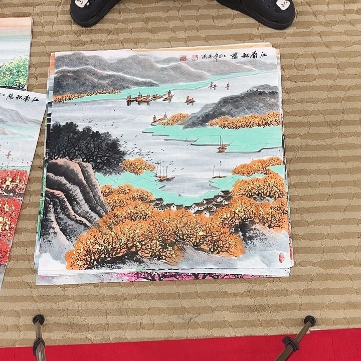 富***人国画花鸟的翅膀和