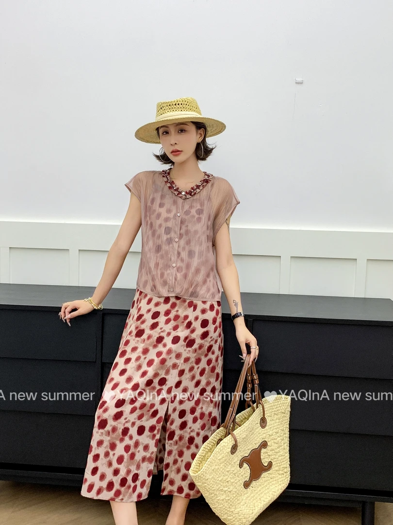 【意法档口果果】 韩版休闲风简约通勤上衣+连衣裙套装F197-1