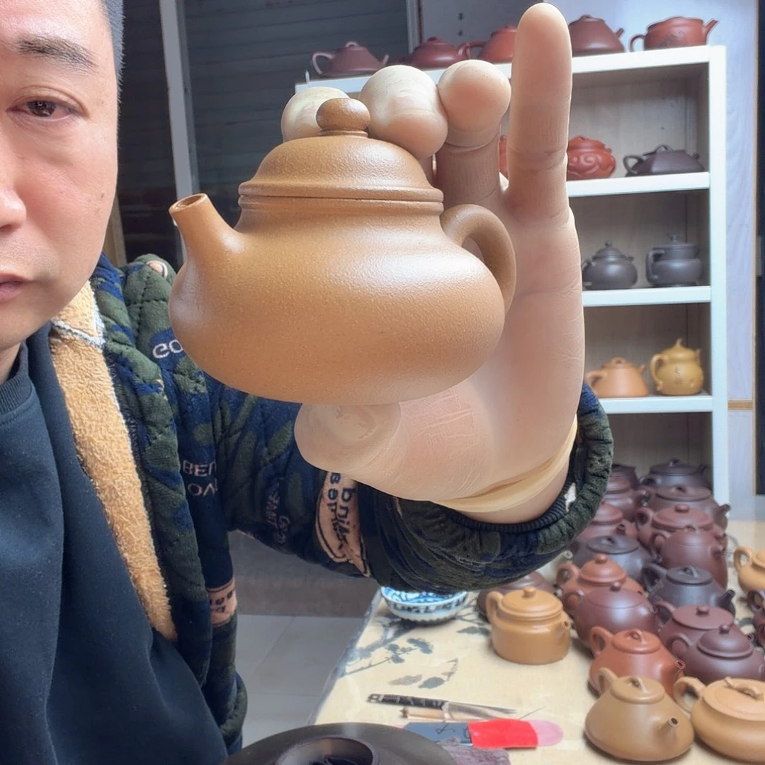 钟***文茶壶紫砂我在外面吃饭了