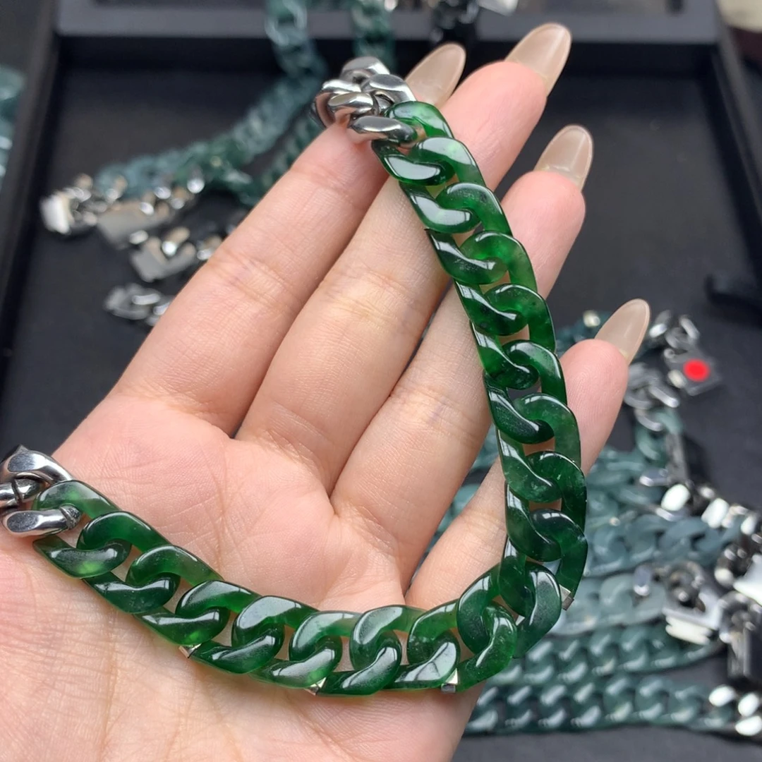 B***g翡翠未镶嵌手链00004