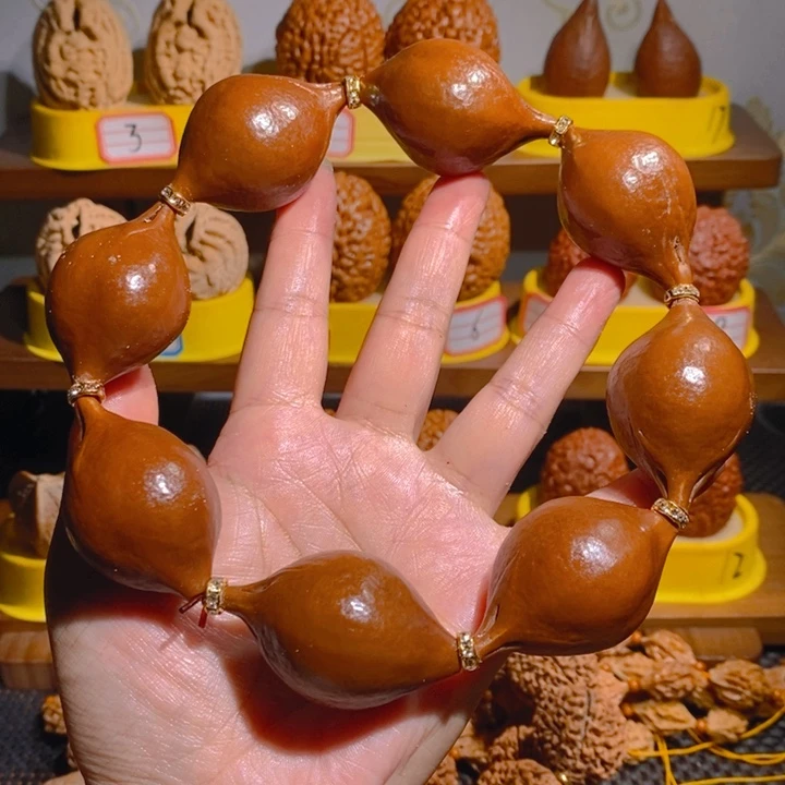 野生巴西大橄榄核手持