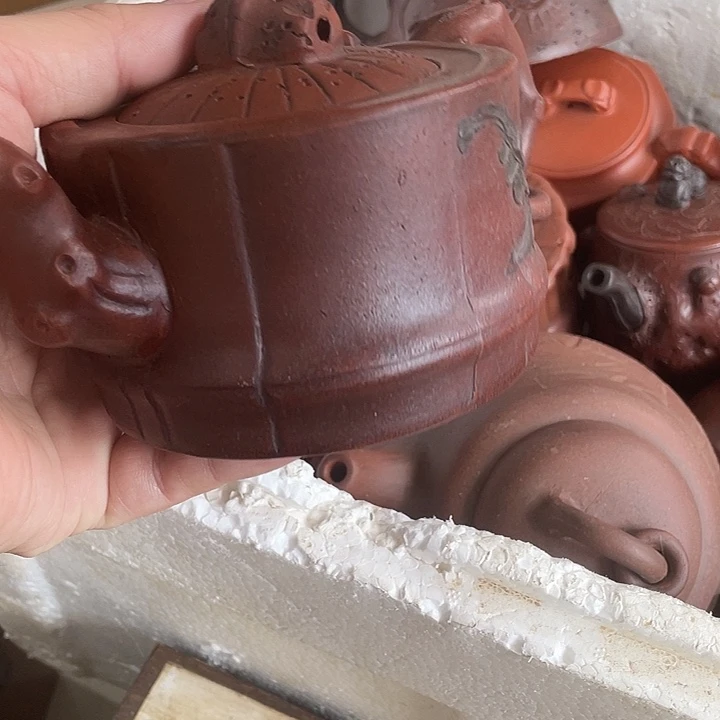 紫砂茶壶紫砂壶大家都知道喜欢紫砂