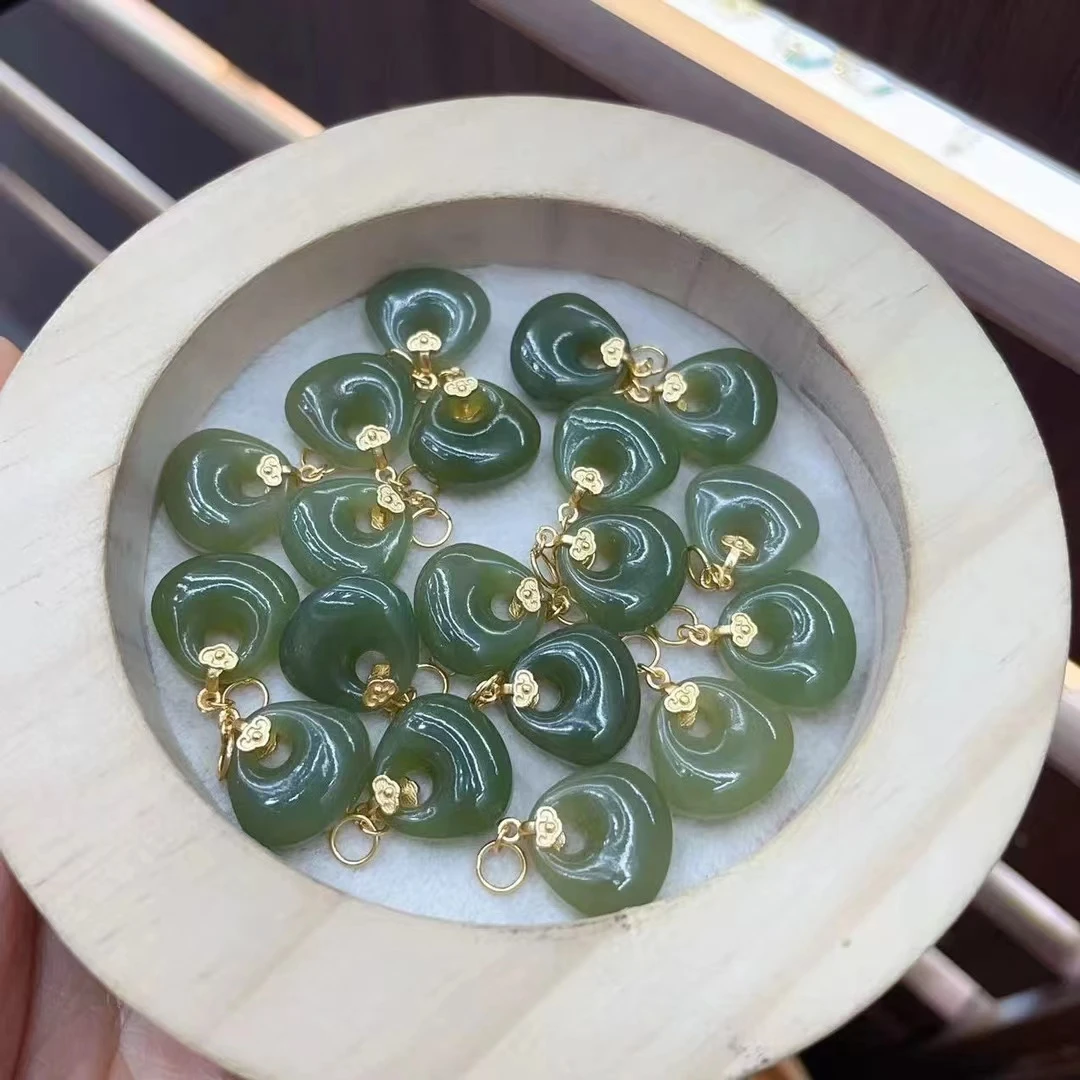 和田玉胖福吊坠 YQ  K84