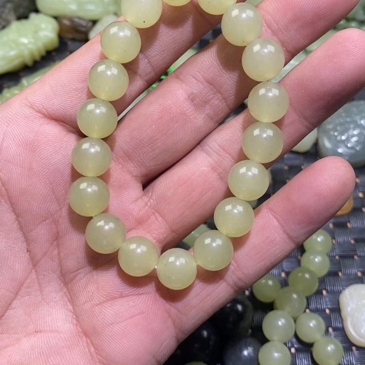 和田玉（黄玉）未镶嵌颈饰