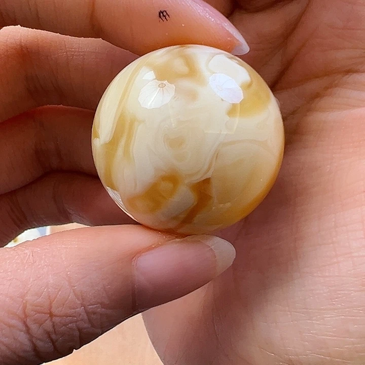 天***云未镶嵌颈饰蜜蜡蜜蜡