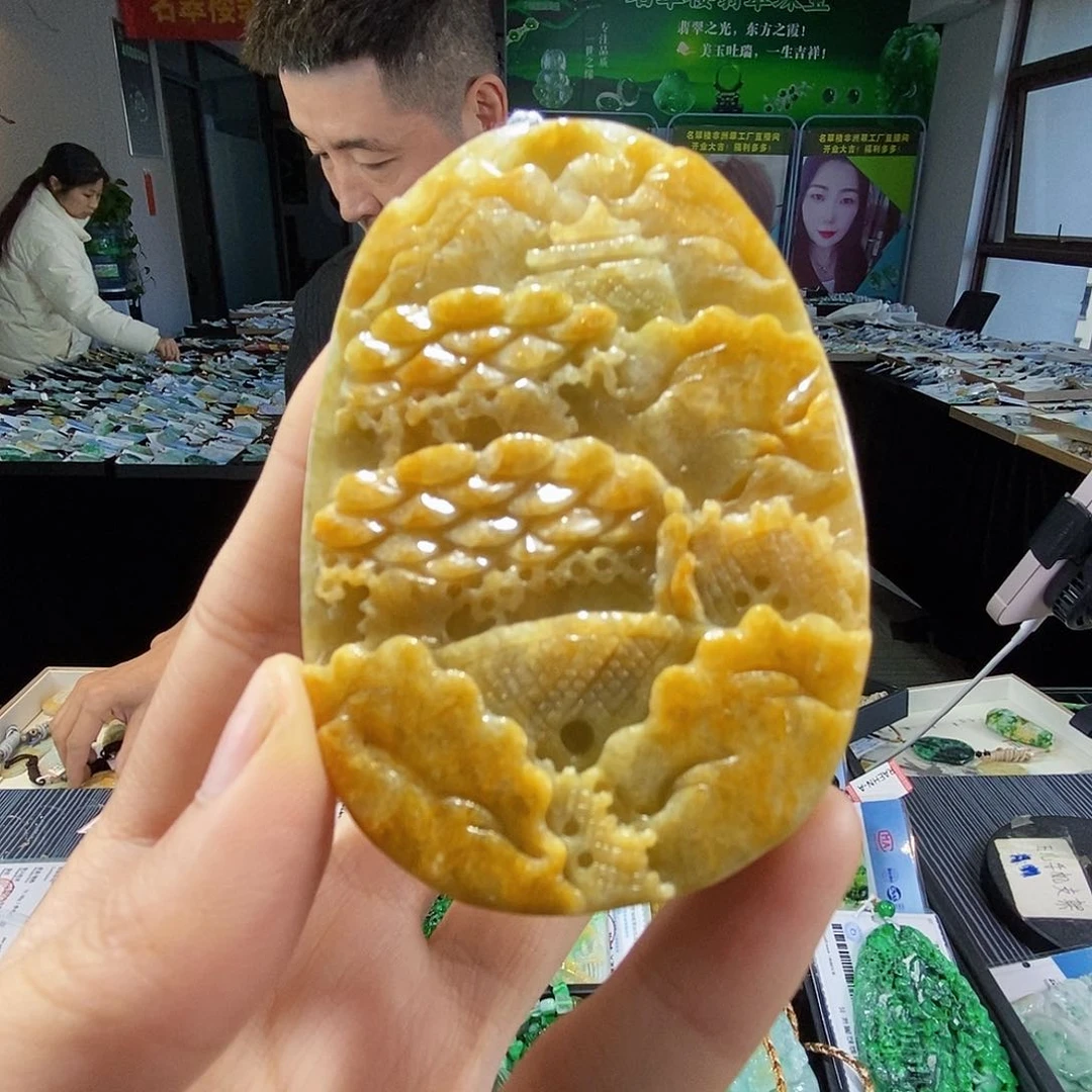 颈饰未镶嵌翡翠翡翠