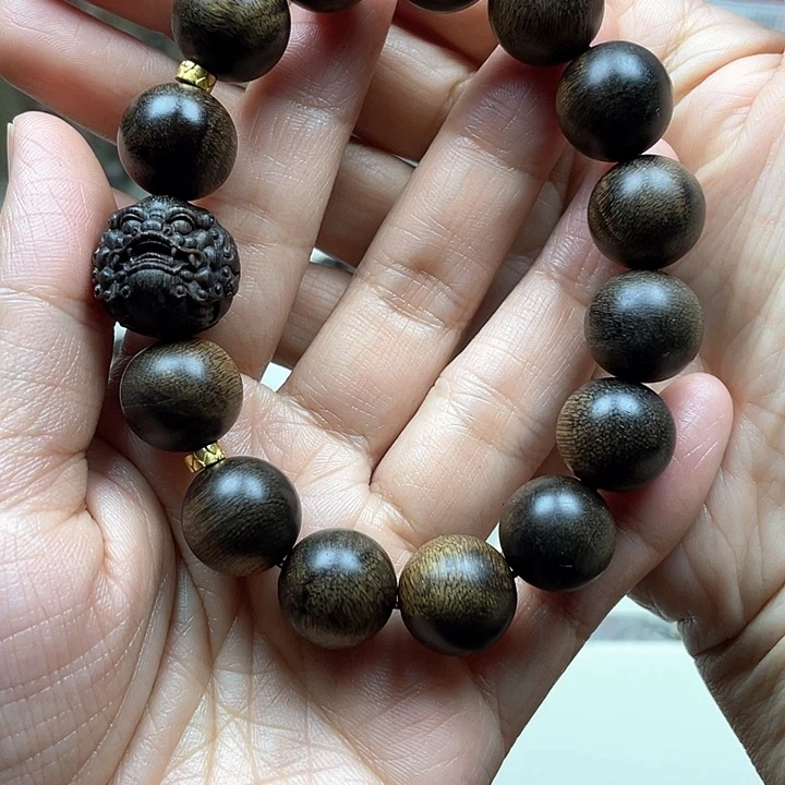 沉香手串阿*越南芽庄白奇楠留疤料