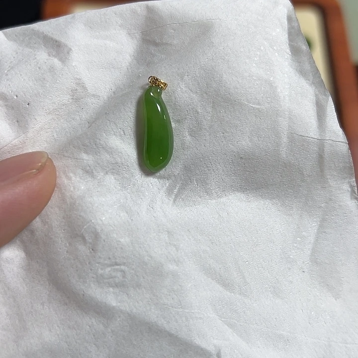 和田玉18K金镶嵌颈饰