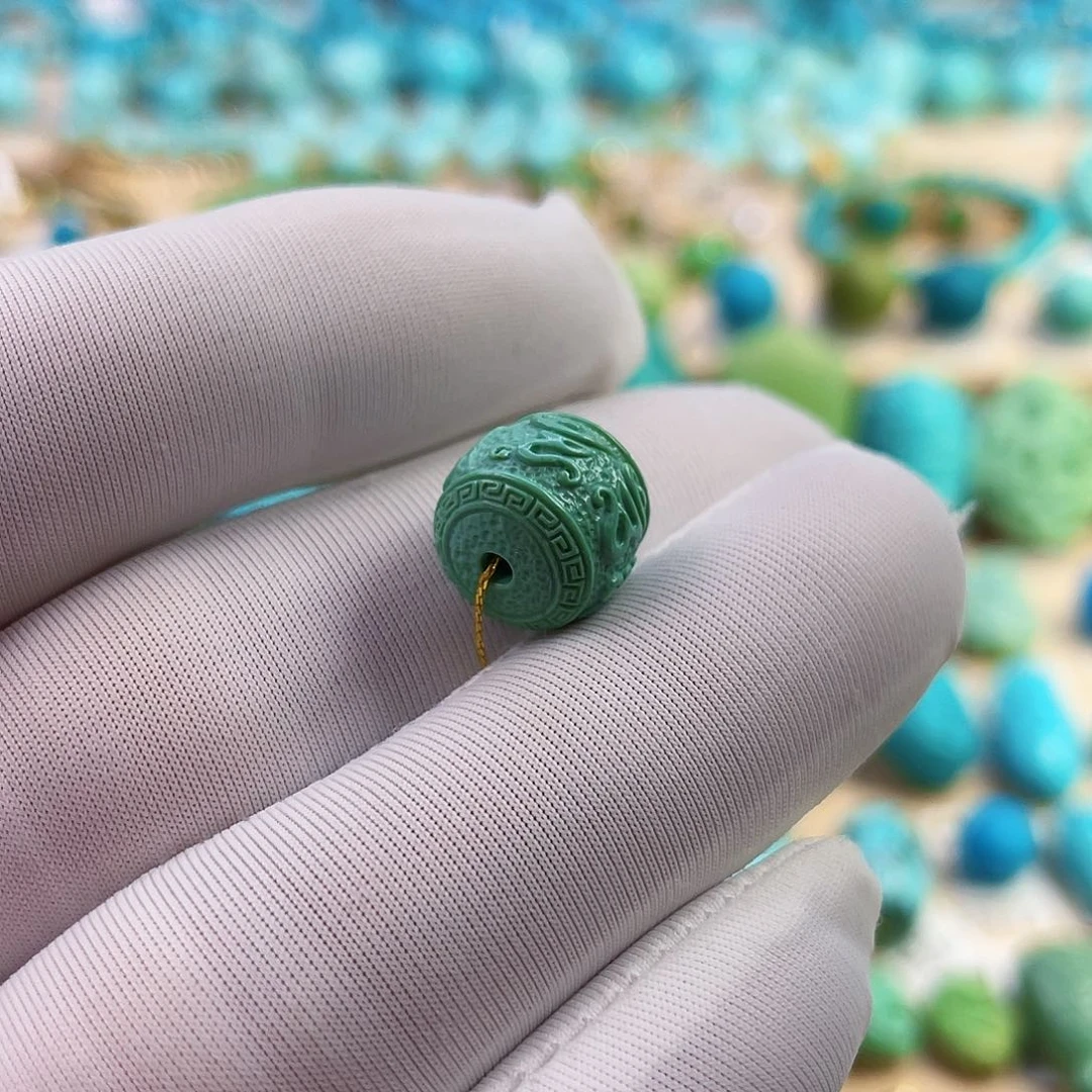 未镶嵌绿松石珠宝奇石