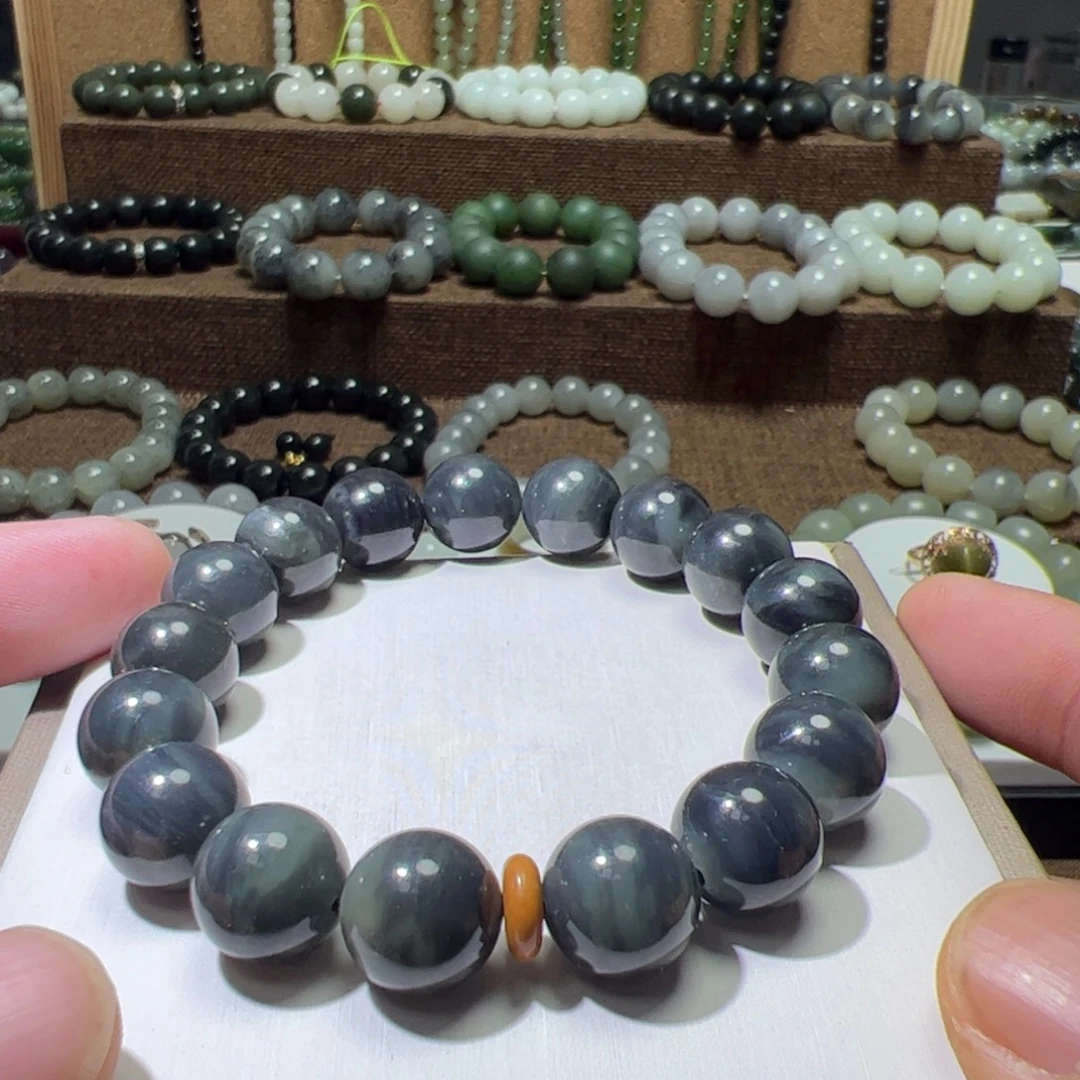 和田玉未镶嵌手串