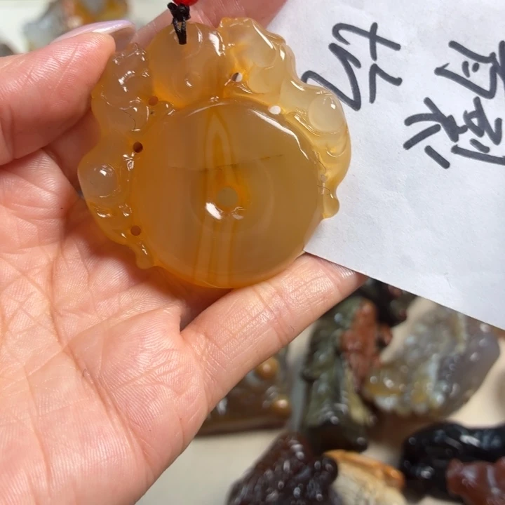 玛瑙/玉髓未镶嵌吊坠(不含链)