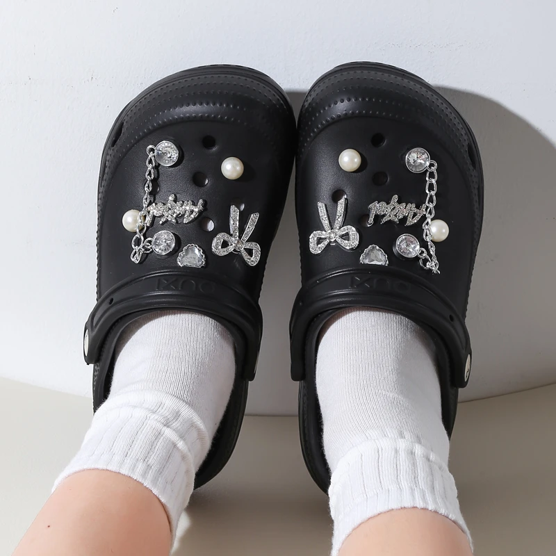 朴西嘉遇洞洞鞋2025夏季新款diy水钻链条防滑凉拖鞋女外穿包头拖