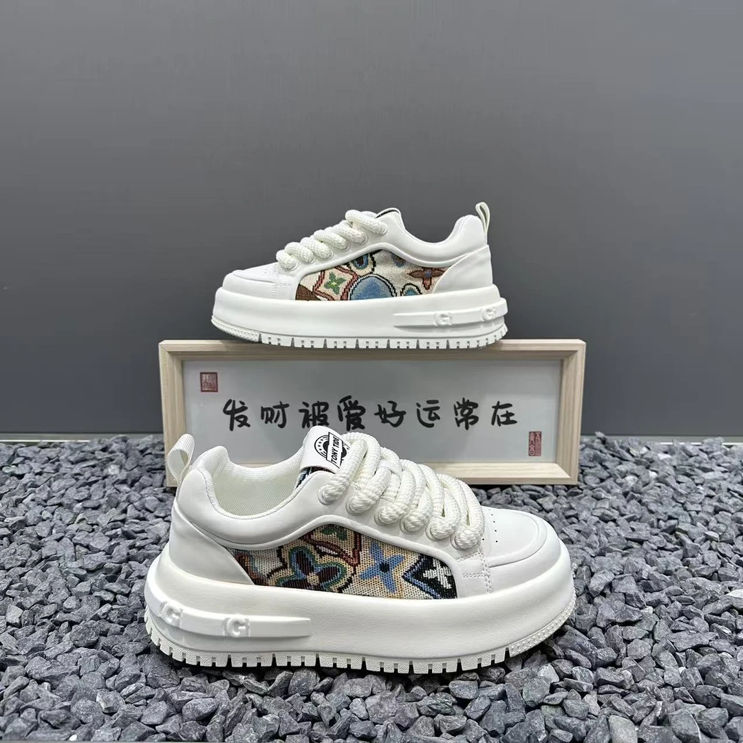新款秋季男士休闲鞋印花刺绣厚底增高潮流舒适软底百搭时尚男款鞋