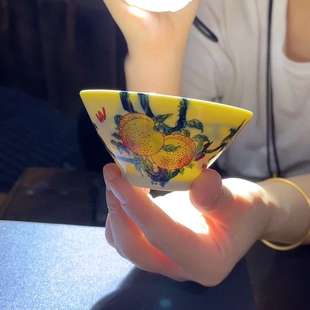 摆件////景德镇陶瓷杯子。黄。