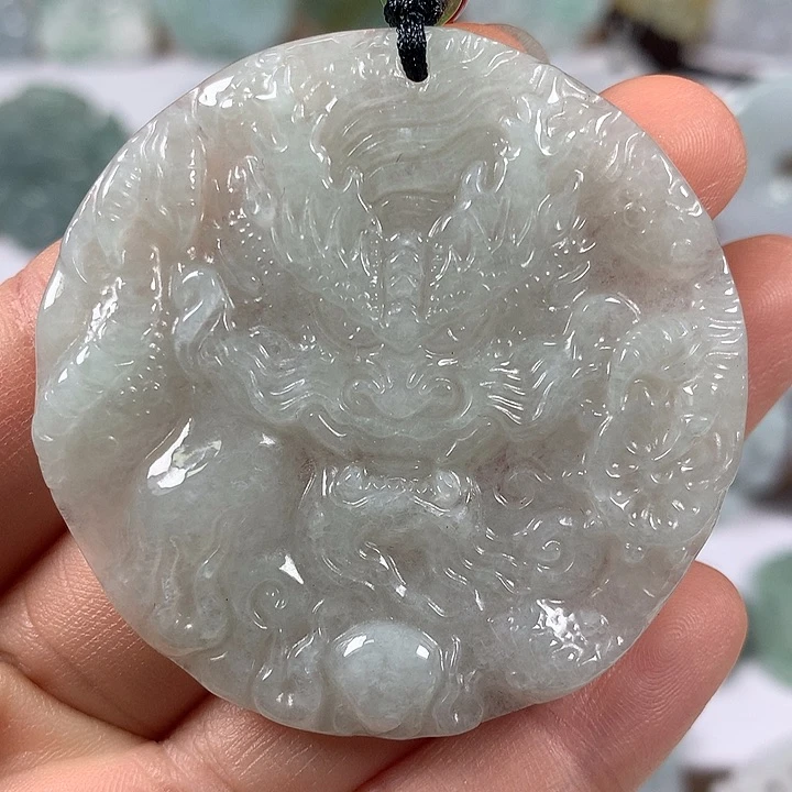 翡翠未镶嵌颈饰龙行天下福利
