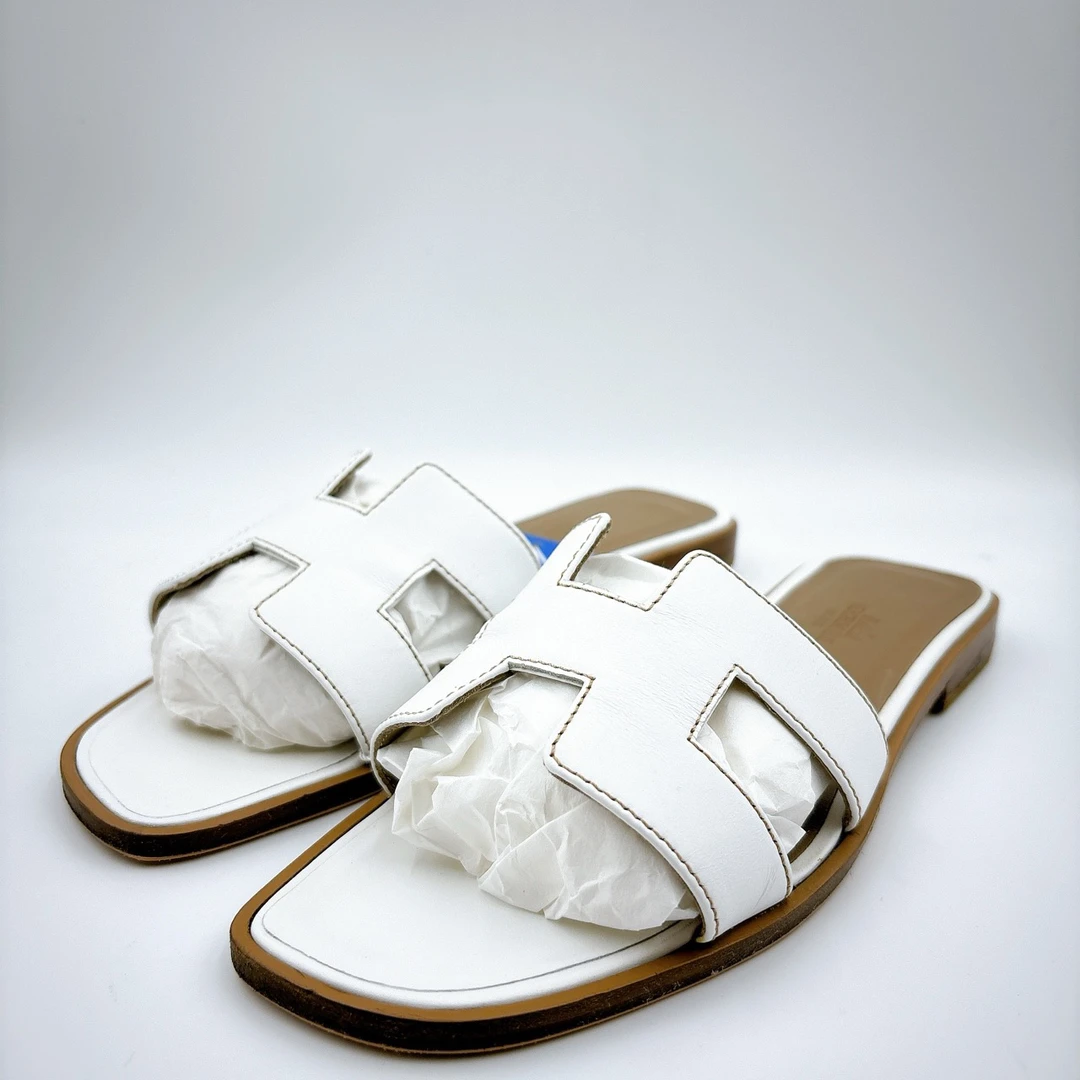 95新 Hermes/爱马仕 36.5码/经典纯白H拖/BM00941