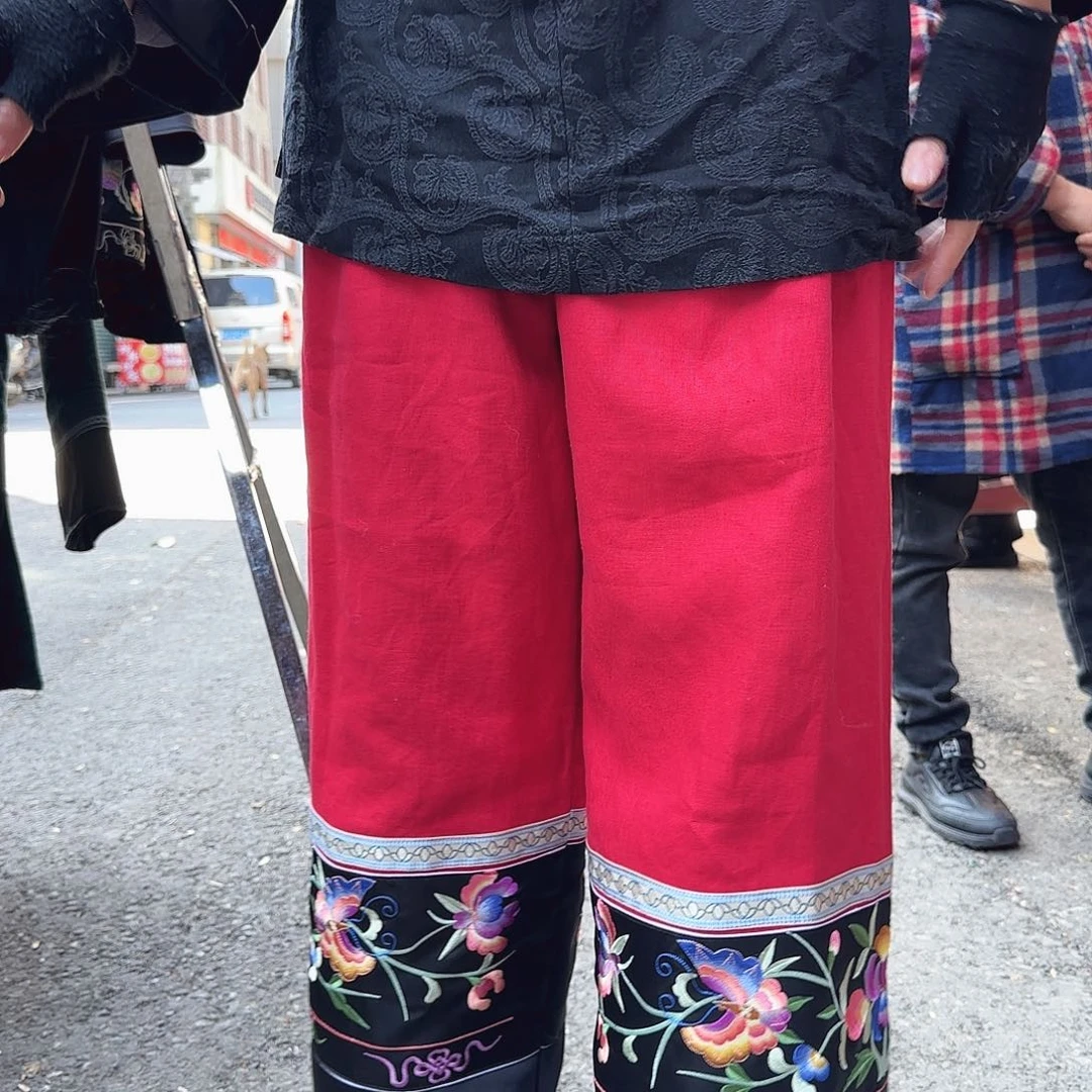 湘西苗族刺绣大花