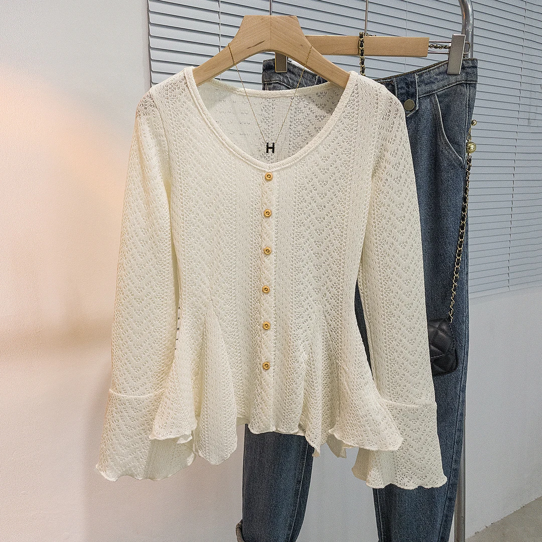 yoewshean/羽媗秋季新款大码女装胖mm收腰显瘦镂空长袖针织衫上衣