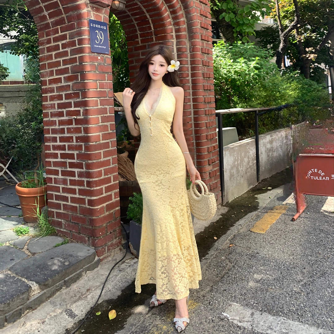 夏日绝美黄色裙子御姐范性感挂脖V领蕾丝紧身包臀吊带连衣裙