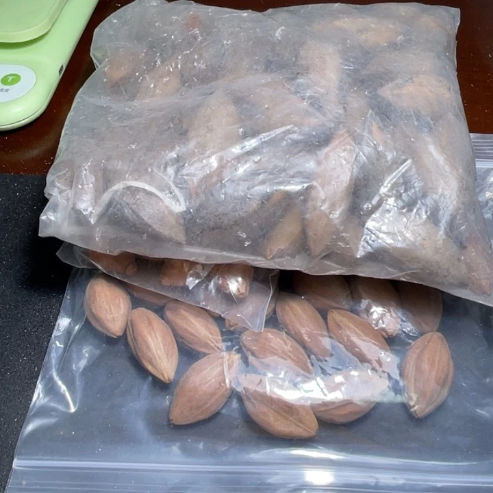 维***维吊坠橄榄核不退不换