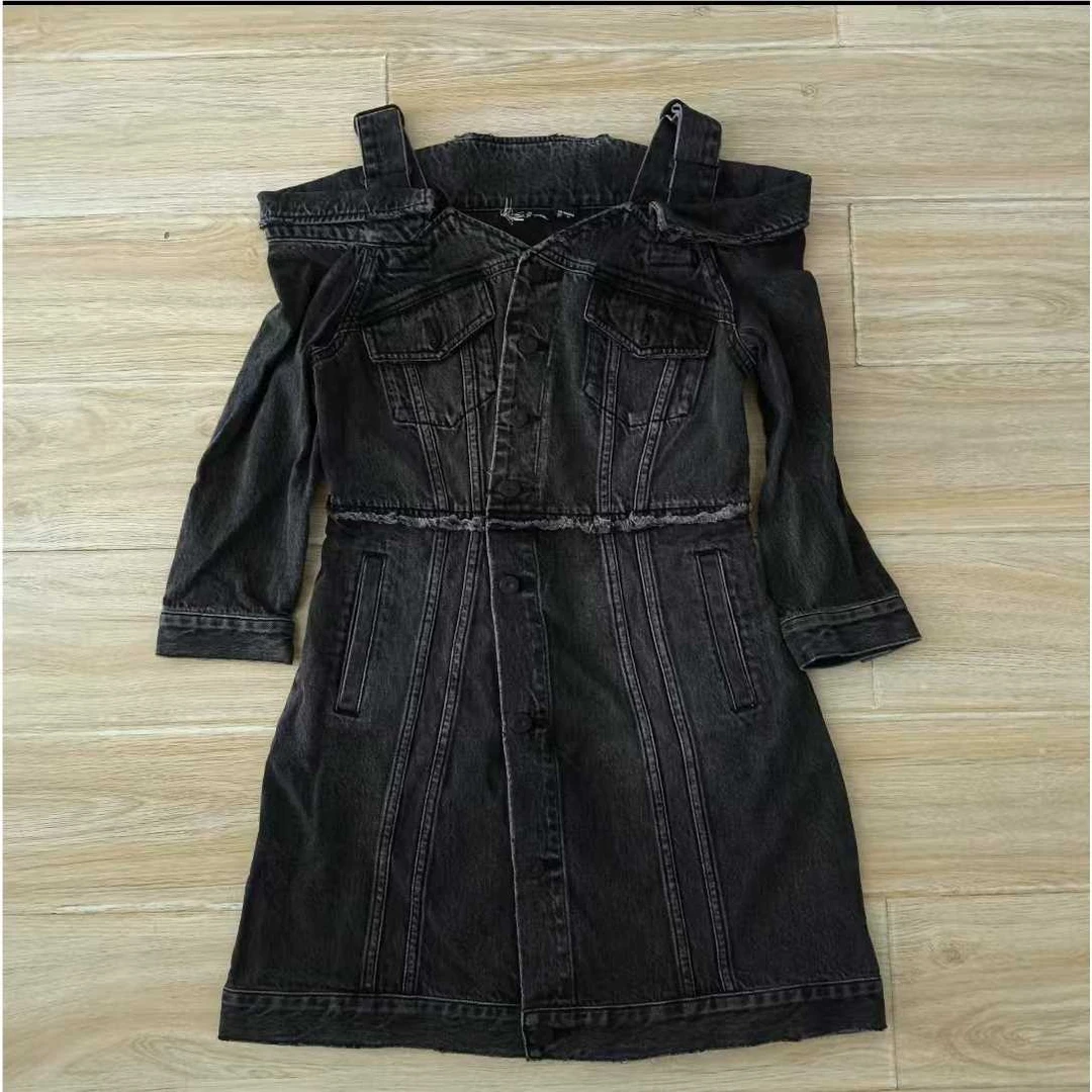 O家23号深色吊带连衣裙露肩牛仔裙七分袖百搭长裙