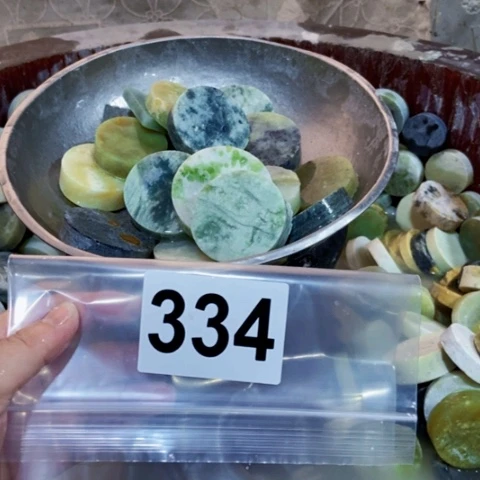 【闪购商品】蛇纹石玉珠宝半成品未镶嵌