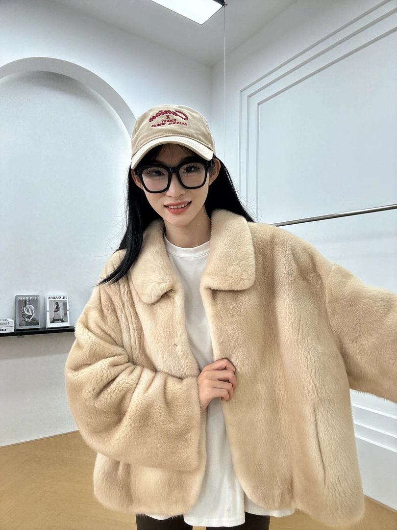 QIQI皮草“小邻家”2025新款进口水貂立翻领小萝莉阔版减龄皮草外套