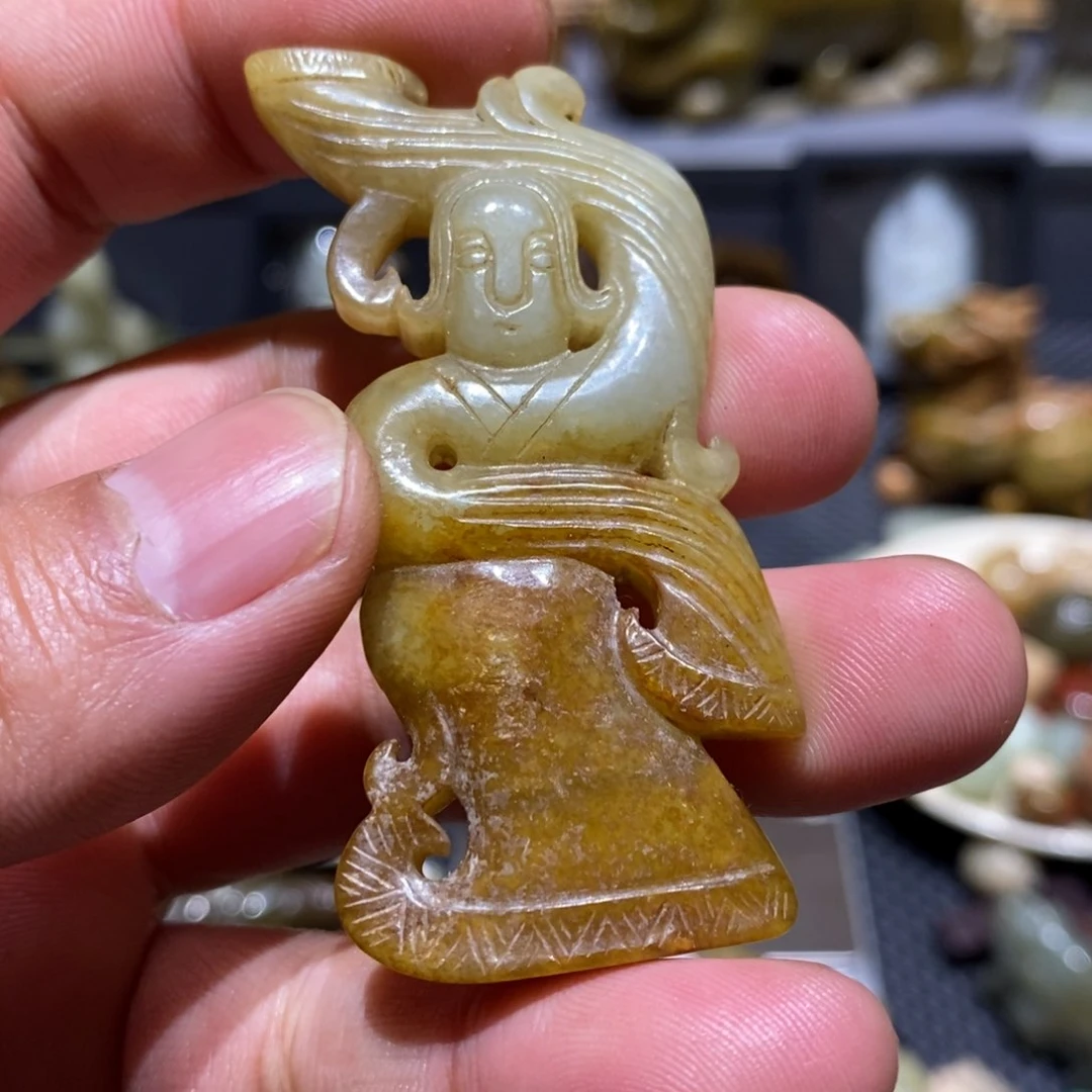 和田玉颈饰未镶嵌