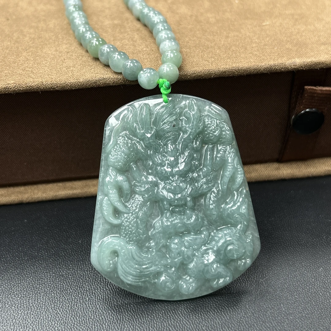 翡翠A货时尚龙牌带珠链GS-40006