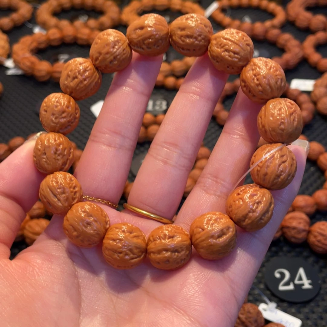 文玩核桃手串?****圈手串