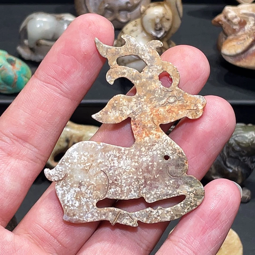 半***人未镶嵌和田玉（糖玉）挂件