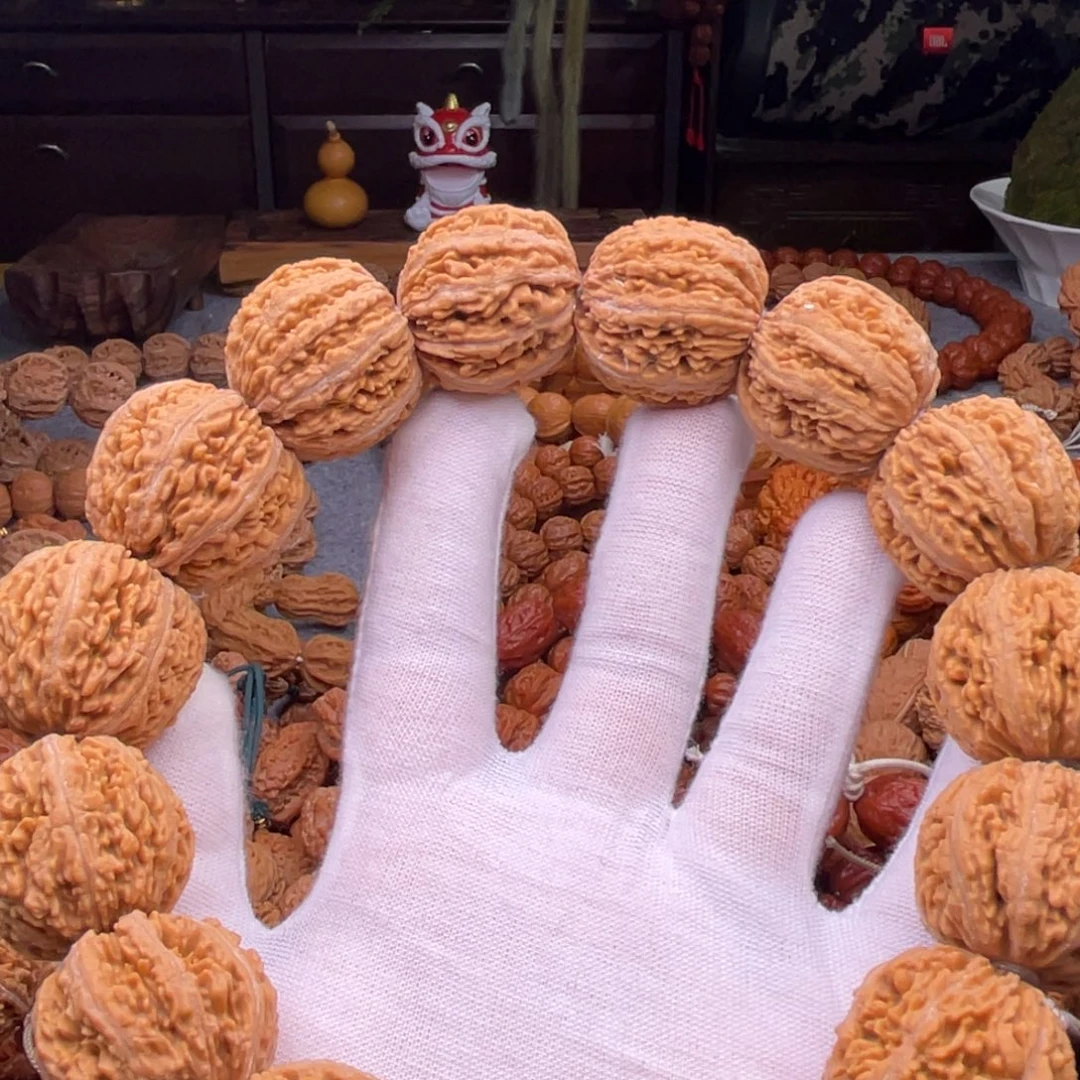 F***F吊坠文玩核桃秋子