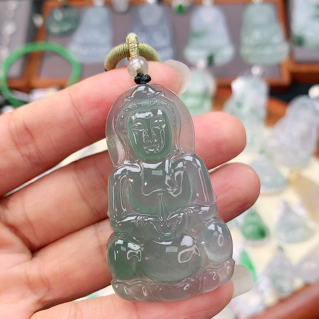 颈饰未镶嵌翡翠观音