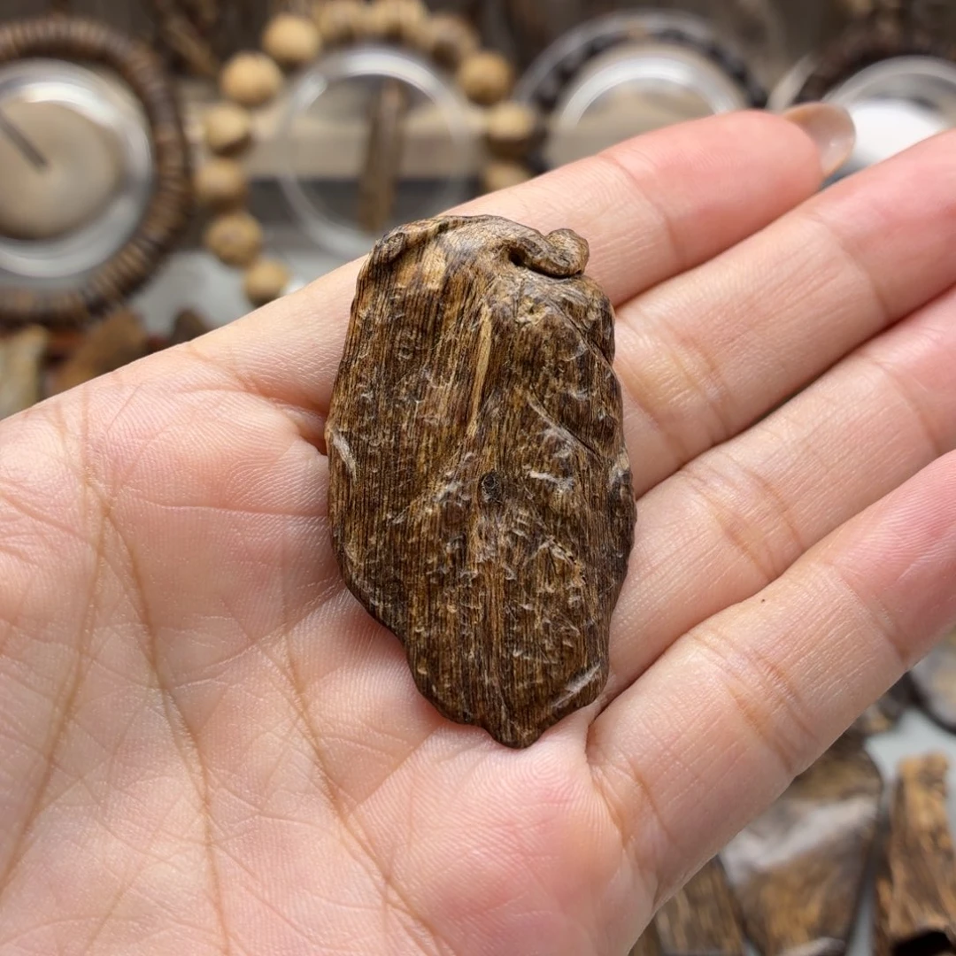 沉香沉香碎屑加里曼丹