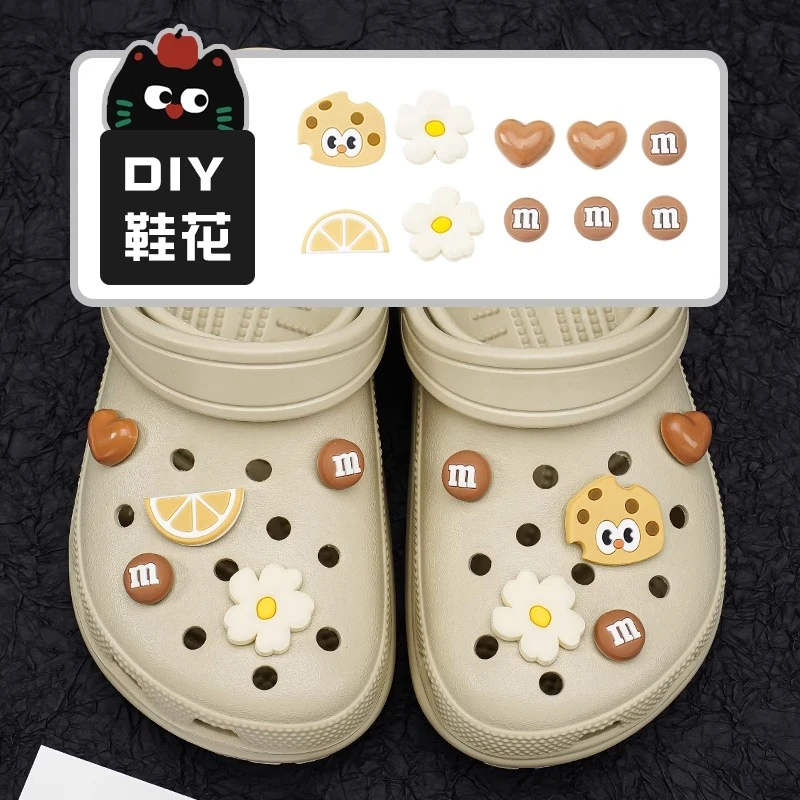 原创DIY洞洞鞋鞋花夏季新款奶酪芝士饼干卡通装饰cross配饰鞋扣