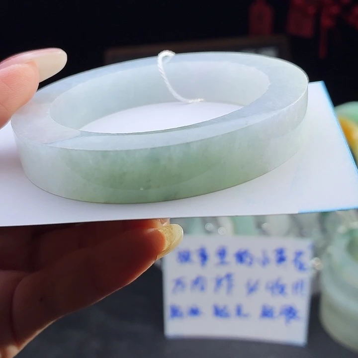 定制翡翠未镶嵌翡翠手镯定制不退不换