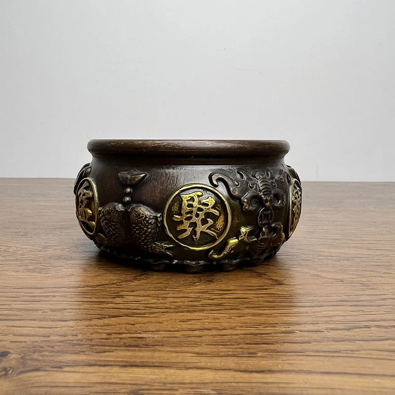 纯铜鎏金聚宝盆复古高浮雕精美家居摆件