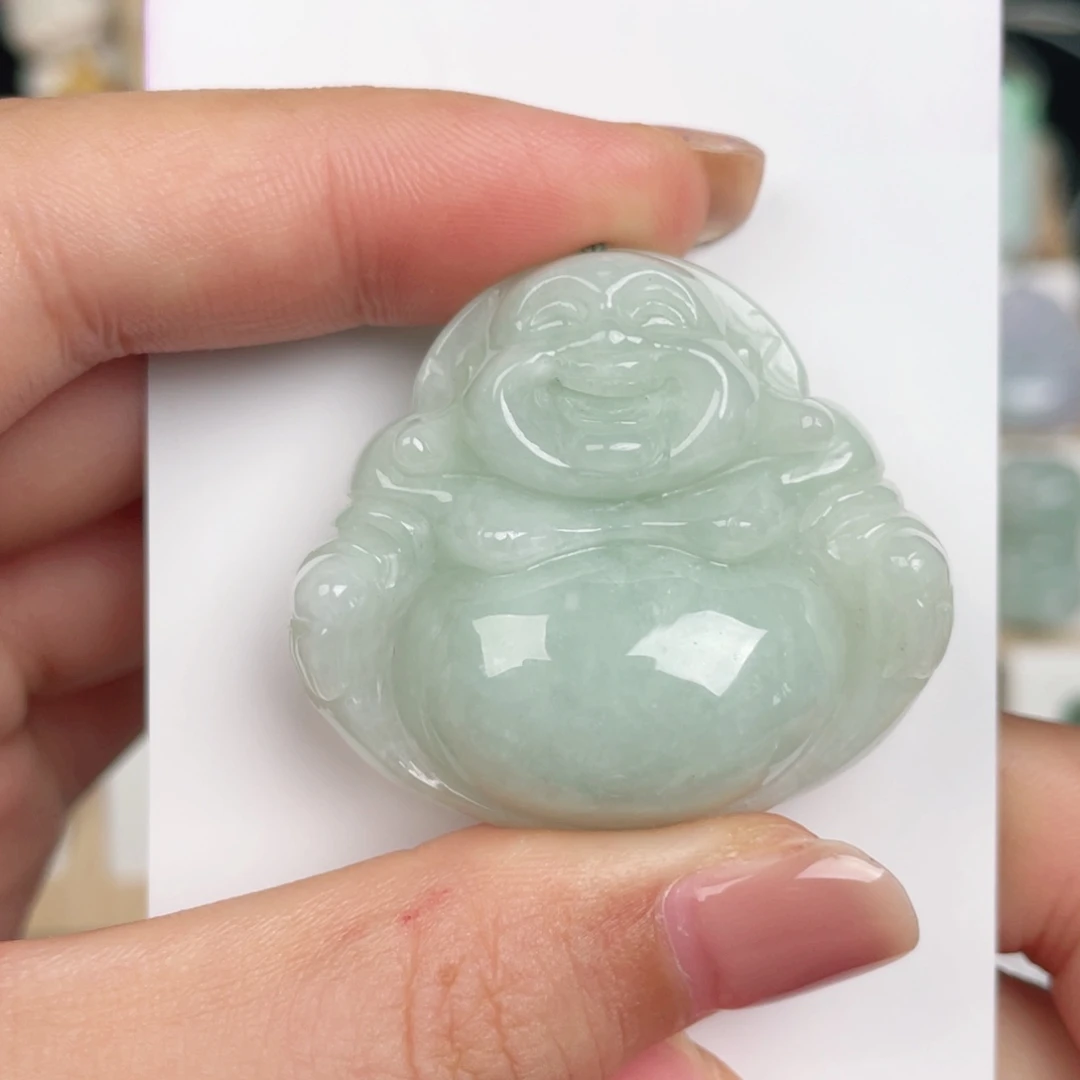 翡翠未镶嵌颈饰佛公