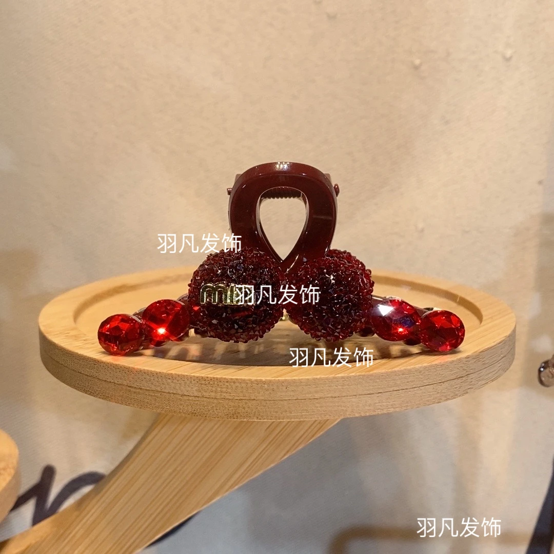 YF2320原创设计2025新年韩版七公分新款发饰气质时尚红色半抓夹