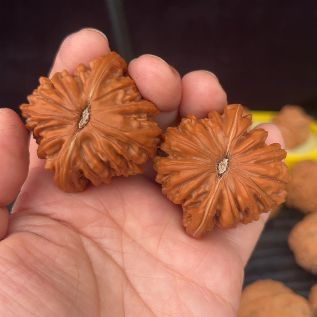 文玩核桃吊坠好**張四座楼