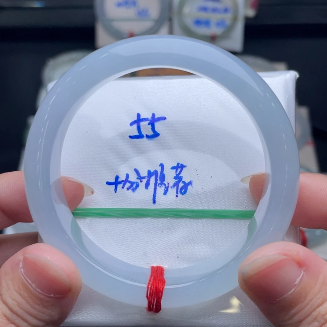 翡翠未镶嵌手镯翡翠手镯51