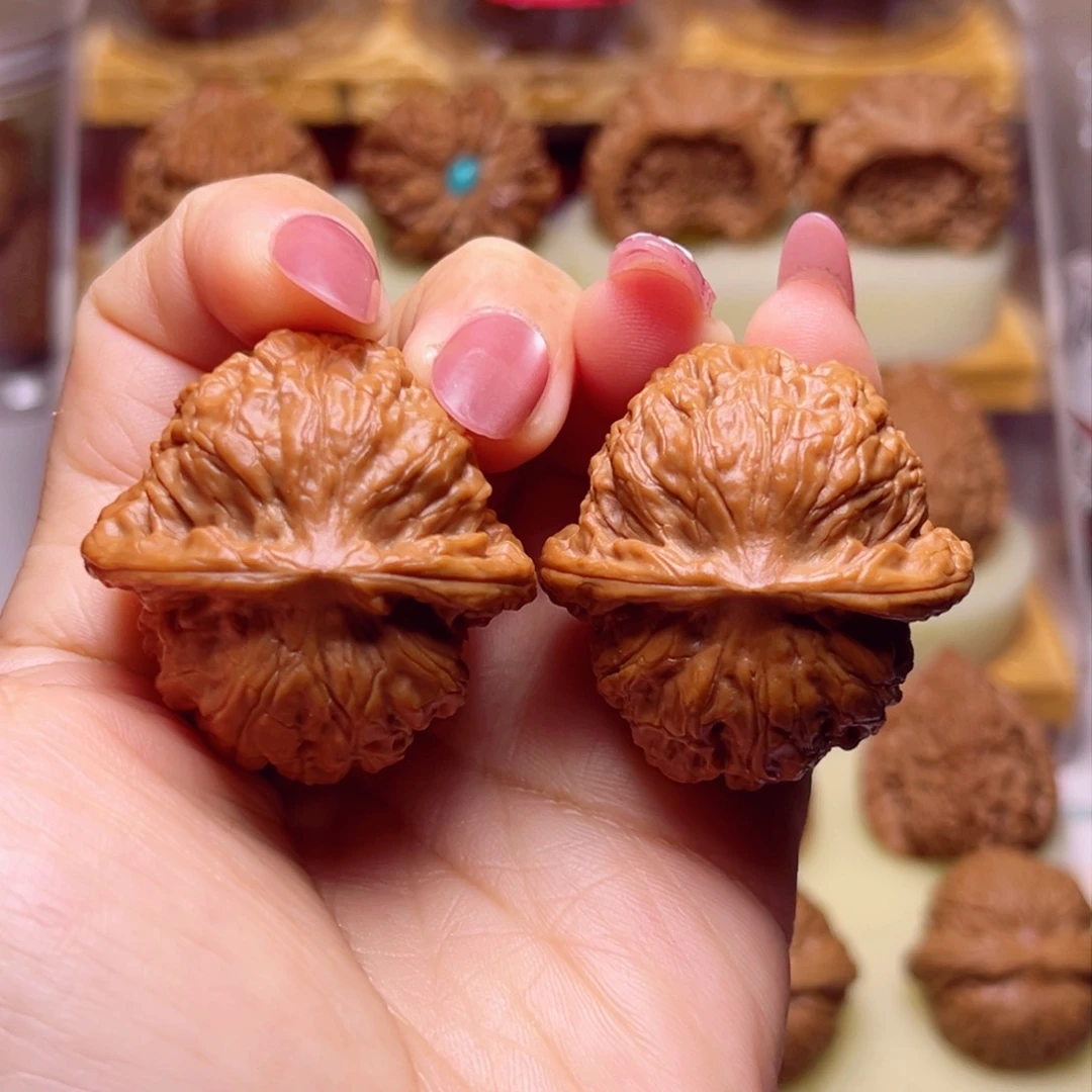 文玩核桃吊坠38尺全品野狼