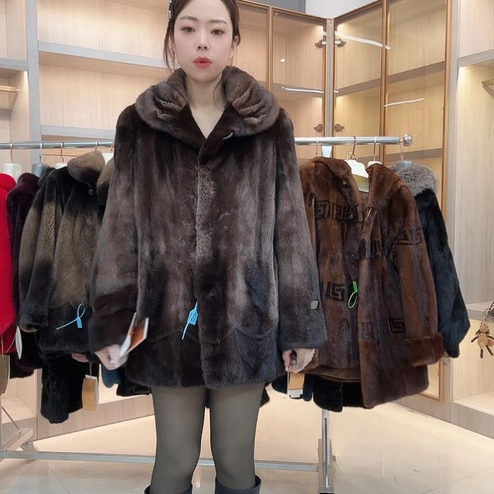 豆沙色翻领貂皮yh0906