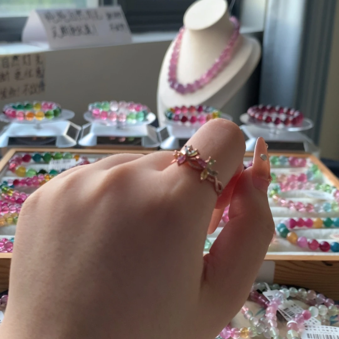 未镶嵌手链碧玺戒指不退换