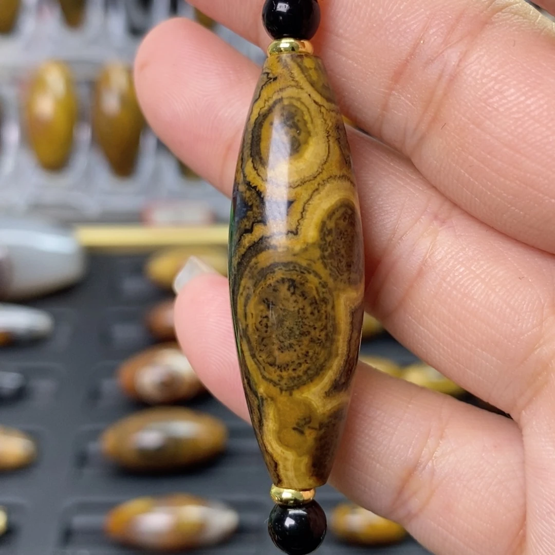 玛瑙/玉髓颈饰合金