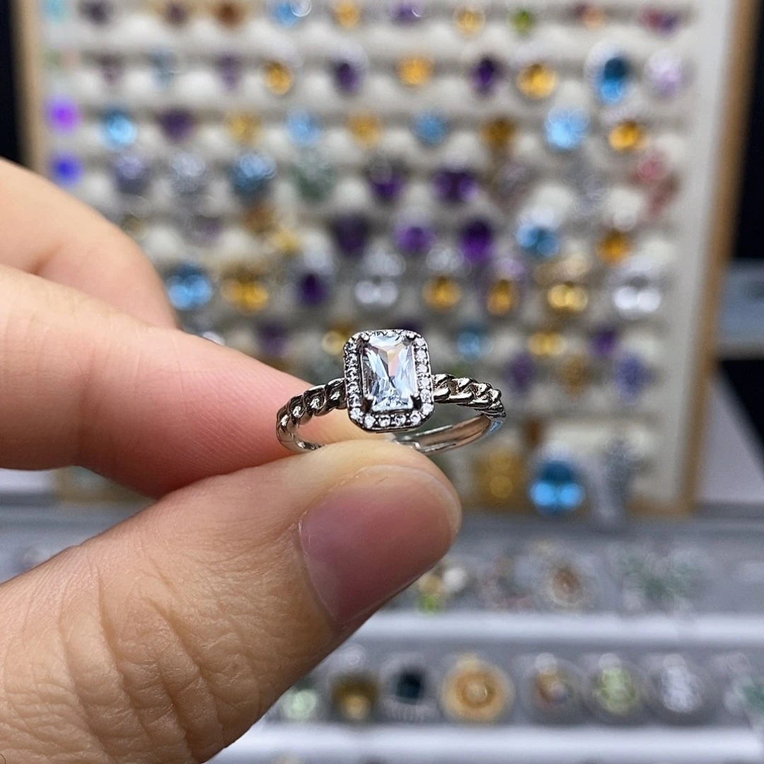 银S925镶嵌戒指海蓝宝石不含证书